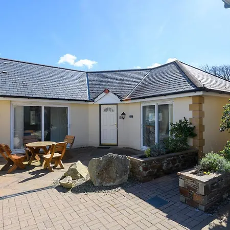 Porth Veor Manor Villas & Aparthotel 3*